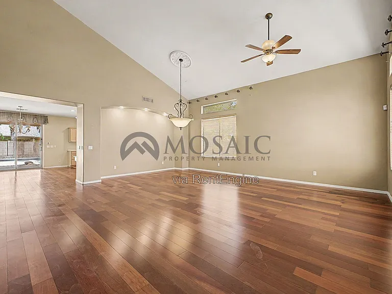 2172 W Enfield Way — Photo 8