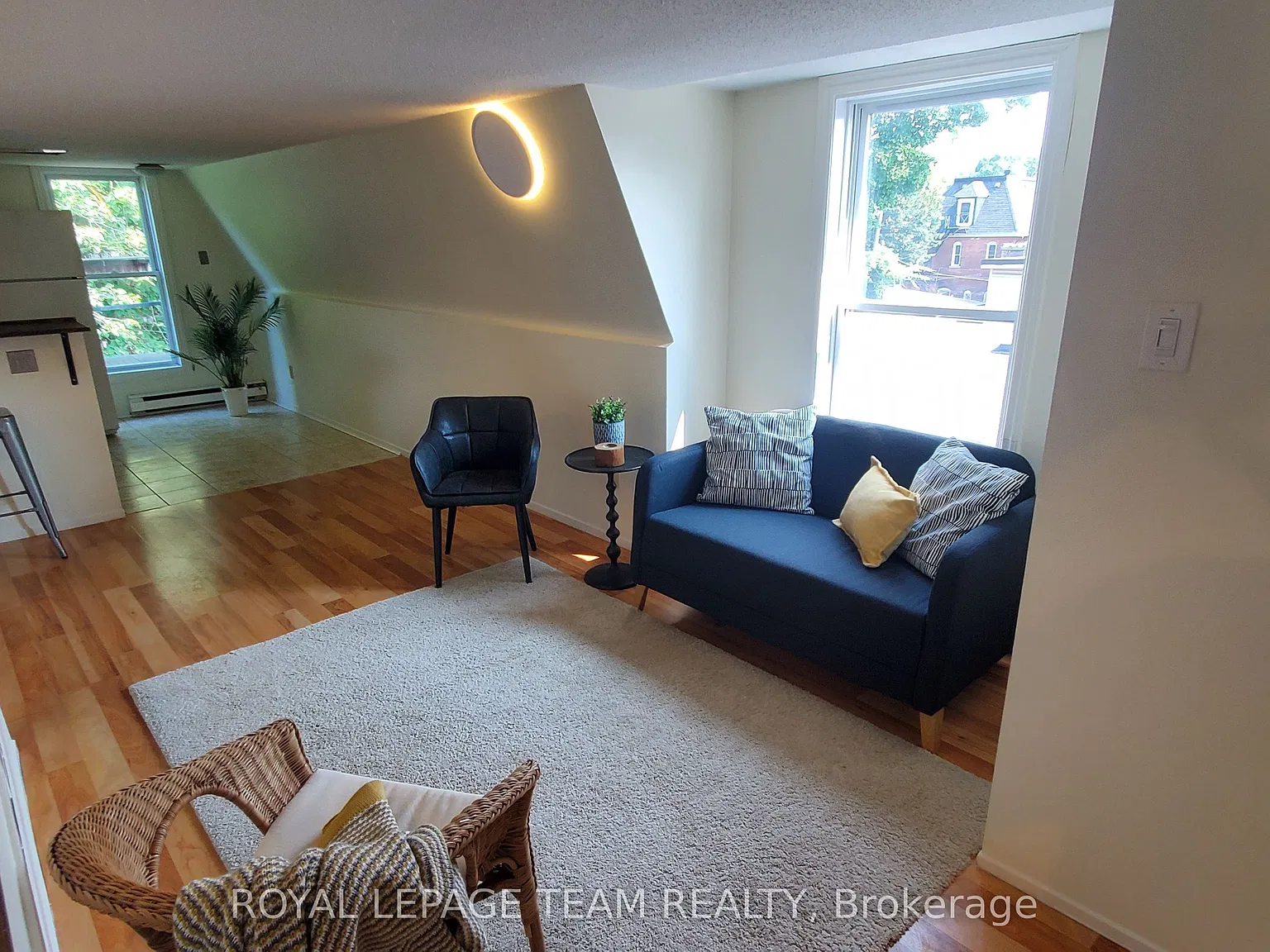 2 bed, $1,950 — Photo 4