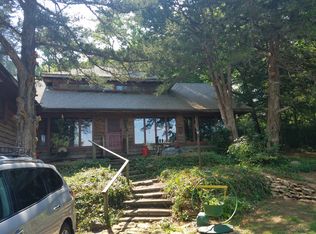 7031 SW 10th St, Topeka, KS 66615