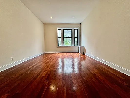 286 Ft Washington Avenue #5