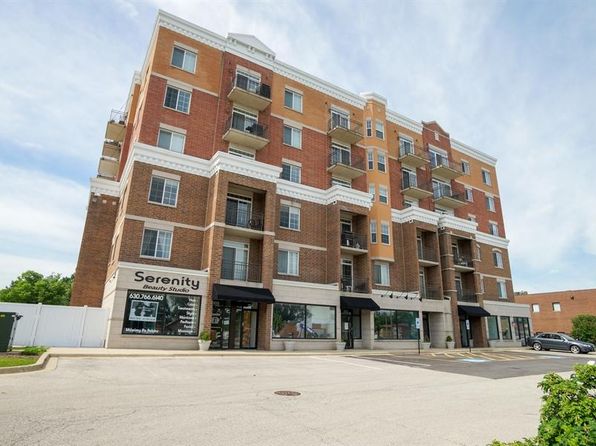 238 E Irving Park Rd APT 504