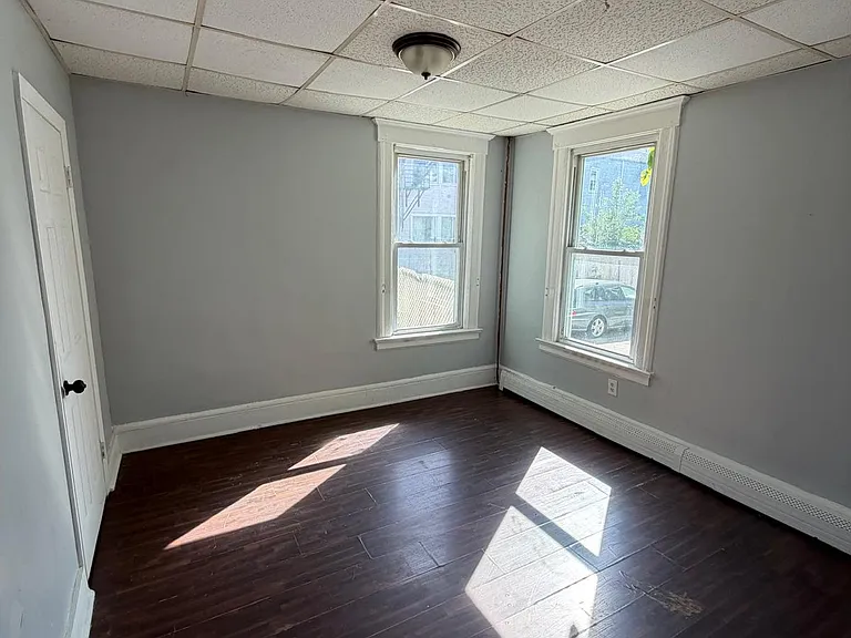 56 Cypress St #2 — Photo 8