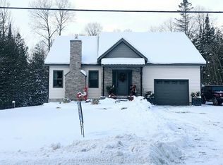 1485 Rapid Rd, Whitewater Region, ON K0J 2L0