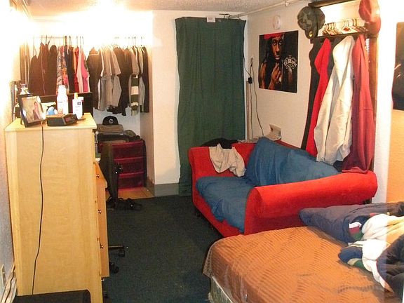 4th image of 816 University Ave SE #2