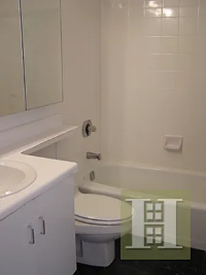 Rented by Halstead Real Estate | media 16