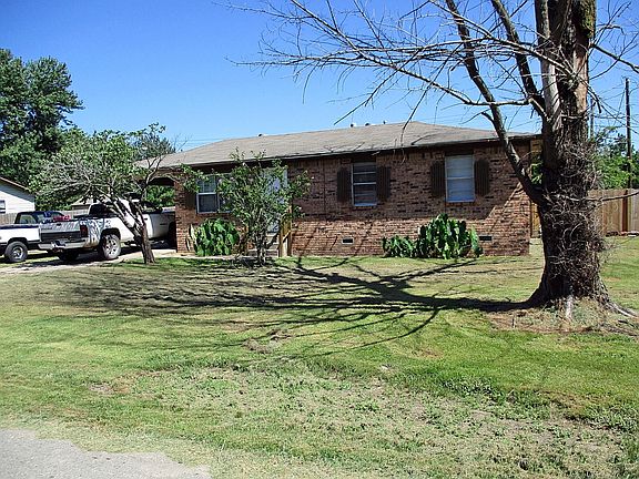 2nd image of 648 Green Country Dr