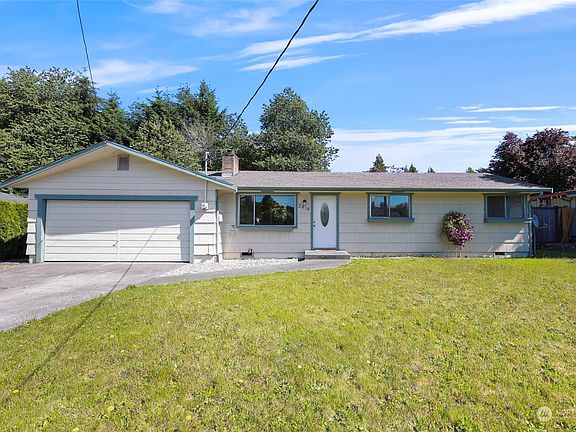 2nd image of 2414 22nd Avenue SE