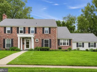 1039 Stevens Dr, Fort Washington, PA 19034