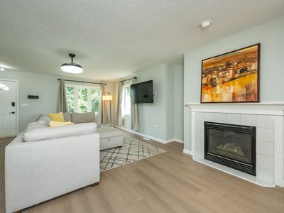 38 NE Sunrise Dr, Waukee, IA, 50263