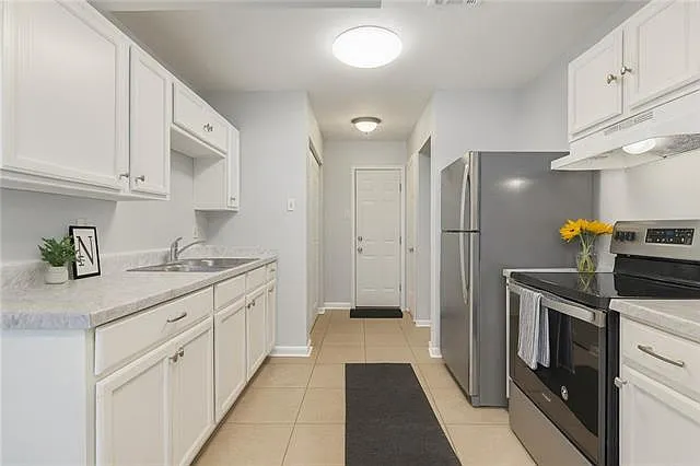 7825 Dorsett Dr — Photo 5