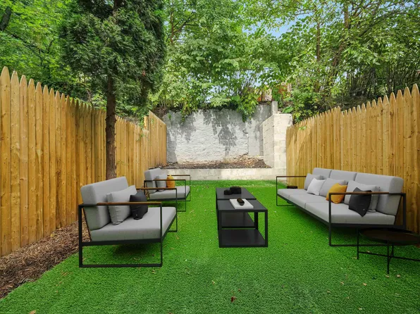 804 Grand Street image 23 of 29