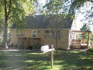 1st image of 2418 Oak St