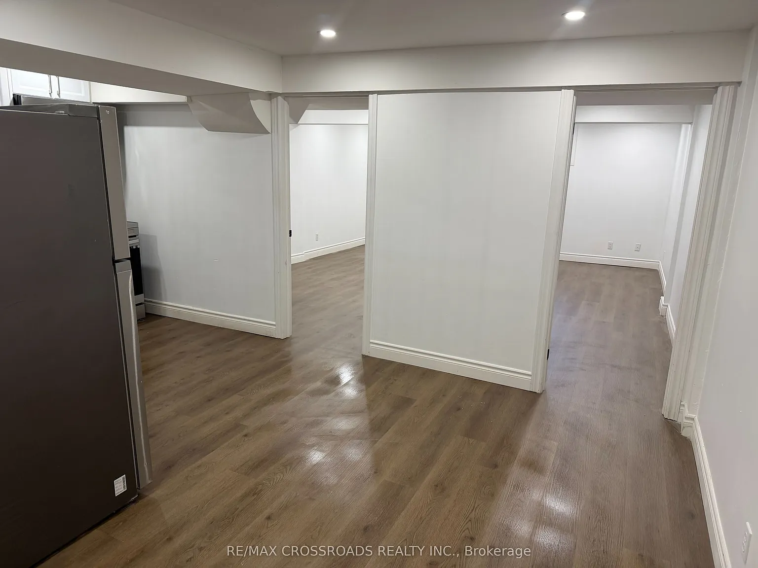 2 bed, $1,600 — Photo 4