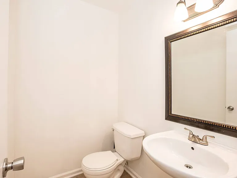 5410 Talserwood Dr — Photo 11