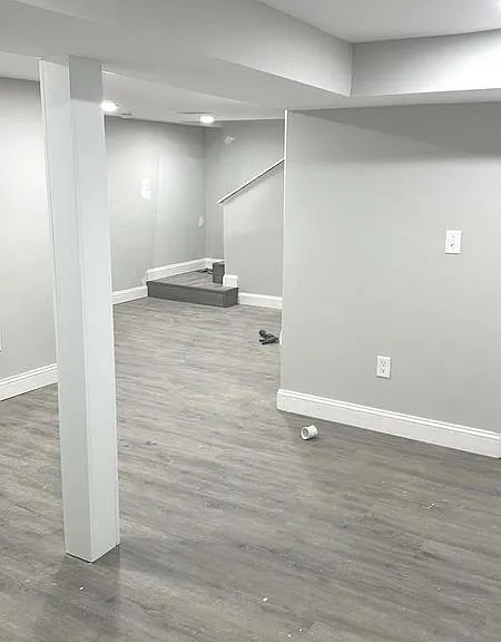 7967 Foster Ave — Photo 2