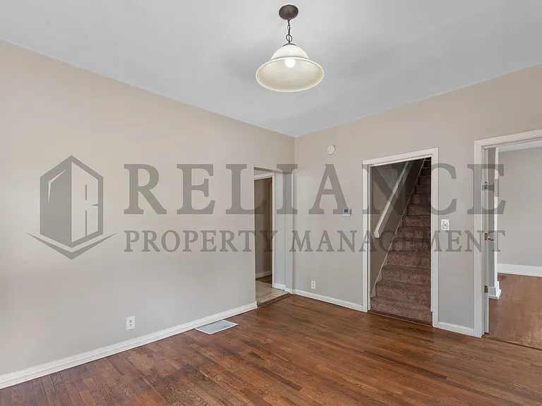 826 W Mentor Ave — Photo 5