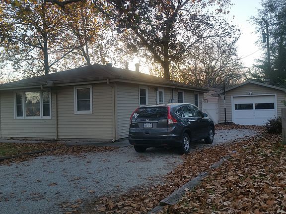NE Corner