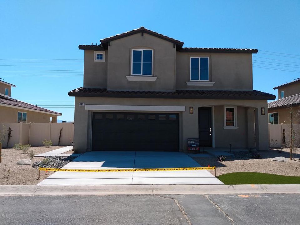 1st image of 66671 Thunderbird Ln