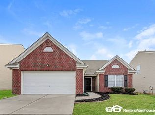 8230 Escaflowne Ave, Charlotte, NC 28216