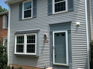 2125 Preston Square Ct, Falls Church, VA 22043