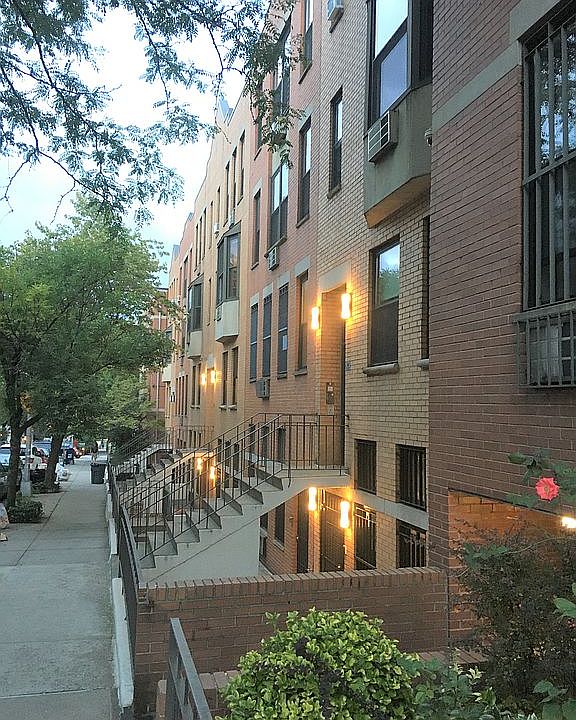 1st image of 100 Manhattan Ave