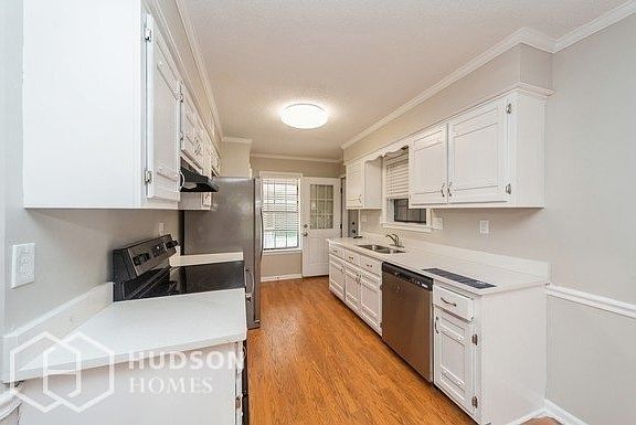 3rd image of 6238 Star Valley Dr