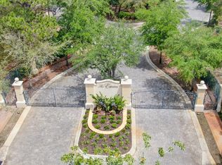 4144 Belcourt Dr, Destin, FL 32541