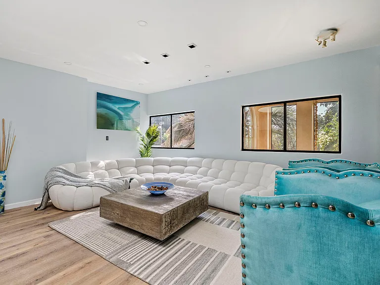 9213 Warbler Pl — Photo 42