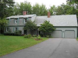 301 Oakwood Dr, Yarmouth, ME 04096