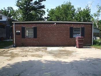 1st image of 627 Peyton Dr