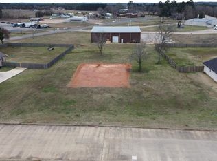 4502 Windsor Park Ln, Kilgore, TX 75662