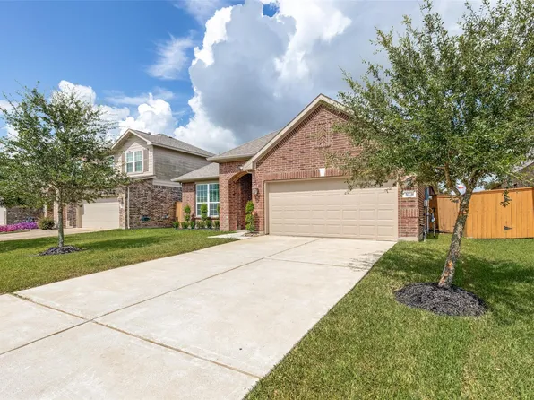 10234 Humphreys Green Dr, Rosharon, TX 77583