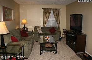 2nd image of 13852 Oakbrook Dr #3852