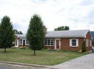 2638 Pinecrest Dr, Vinton, VA 24179