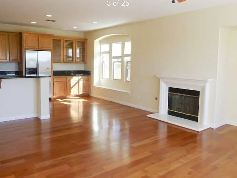 7183 Primrose Ln — Photo 3