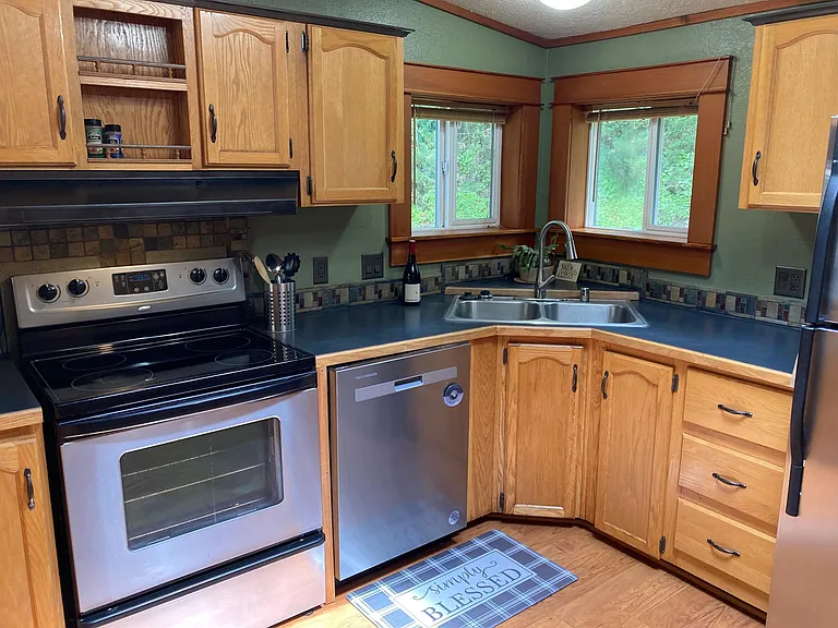 2040 S Shasta Loop — Photo 19