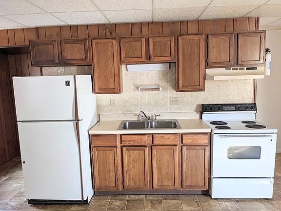 4th image of 941 Port Carbon St #5