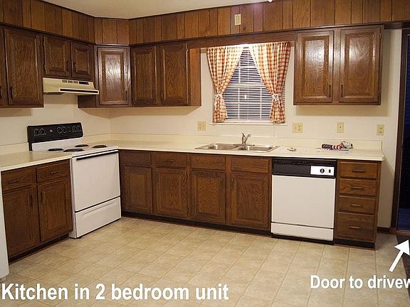 4th image of 3804-6 Calico Dr
