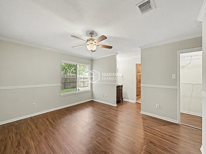 9127 Cypress Square Dr — Photo 18