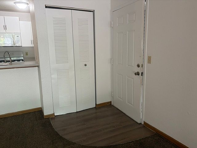 1st image of 4669 N Park Ln #4669