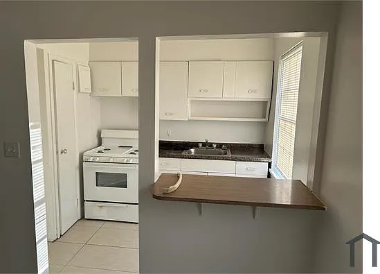 2 bed, 750 sqft, $800 — Photo 3