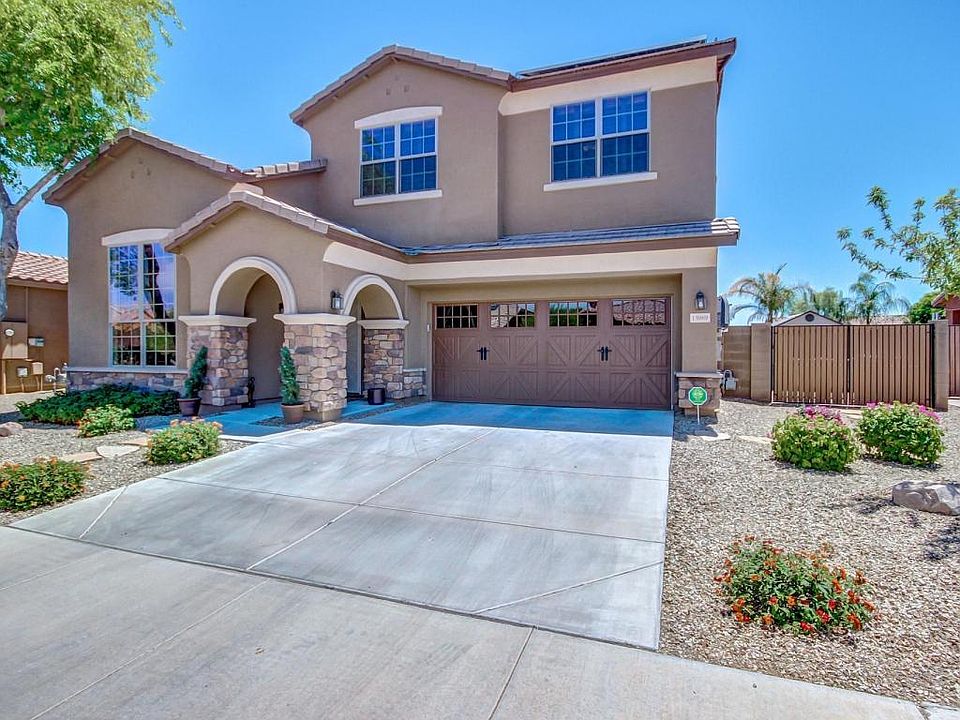 1st image of 15989 W Papago St