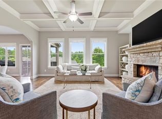 4010 Pinebrook Cir, Cumming, GA 30028