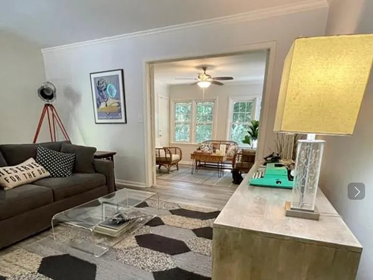91 De Arc Pl NW — Photo 1