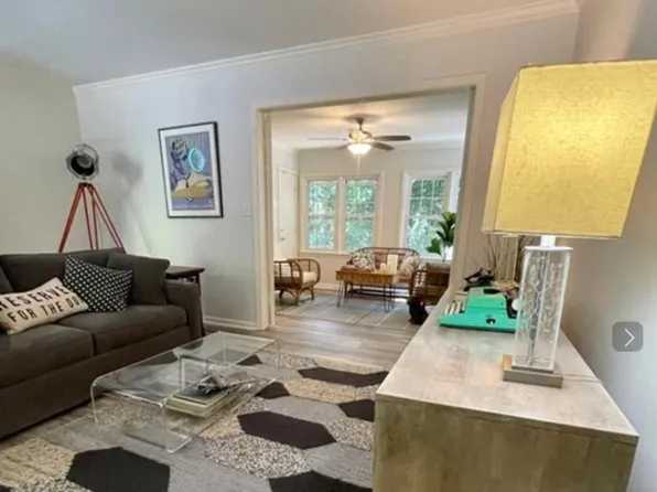 91 De Arc Pl NW, Atlanta, GA 30327