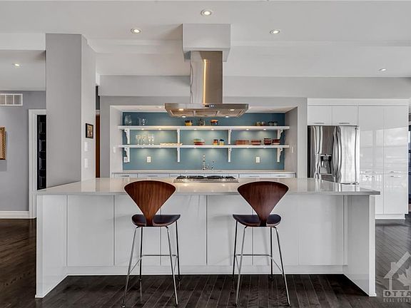 5th image of 7 Mill St #103