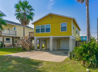 4106 Liberty Dr, Galveston, TX 77554
