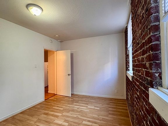 2nd image of 738 Stockton St