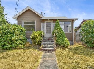 1114 Perry Ave, Bremerton, WA 98310