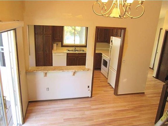 Entry, DR and Kitchen